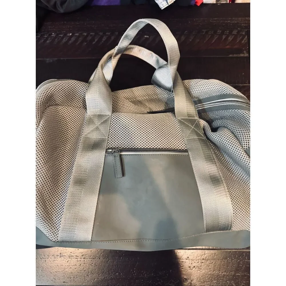 DSW Gray Mesh Duffel Bag Gym Travel Weekender Crossbody Lightweight